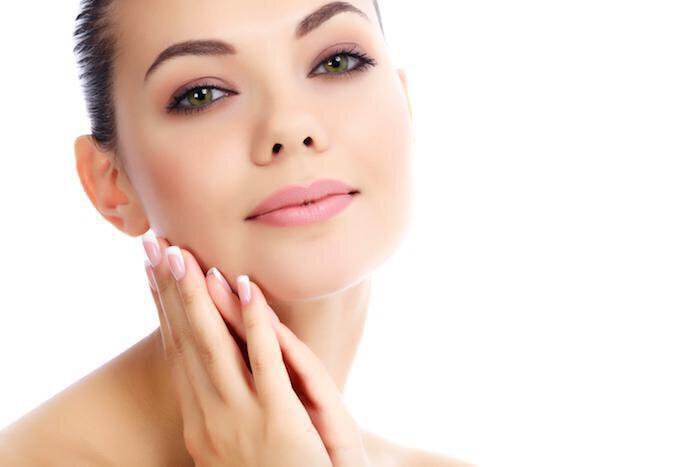 Londonderry medspa model with brown hair
