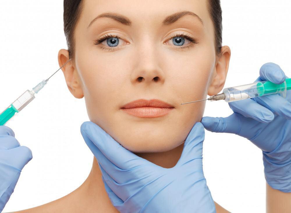 Londonderry medspa model with brown hair