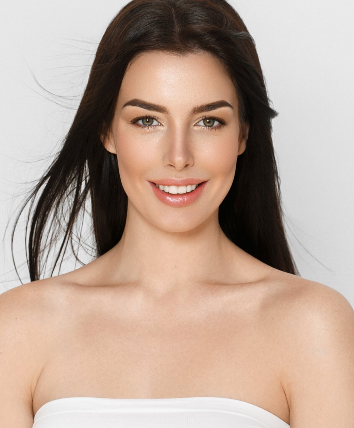 Londonderry PDO threads model with black hair